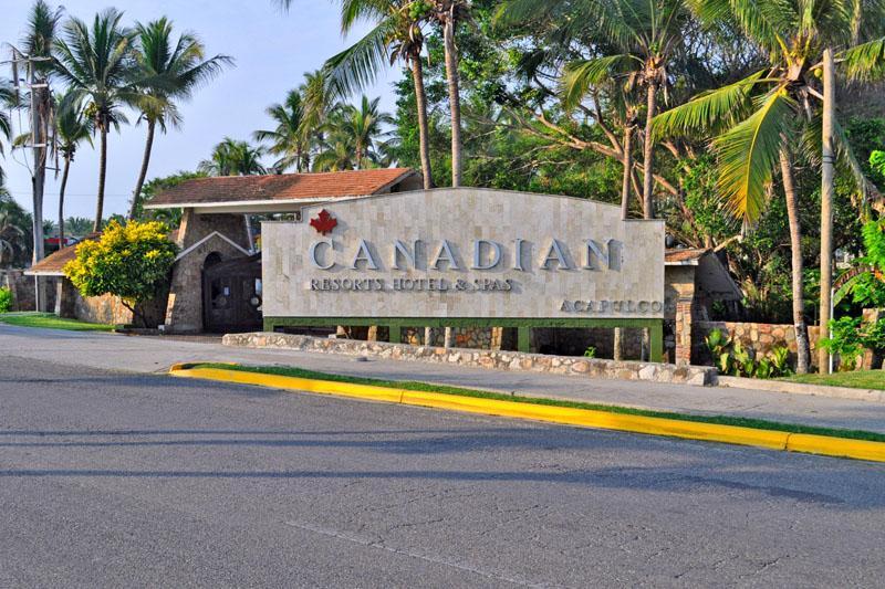 Canadian Resorts Acapulco